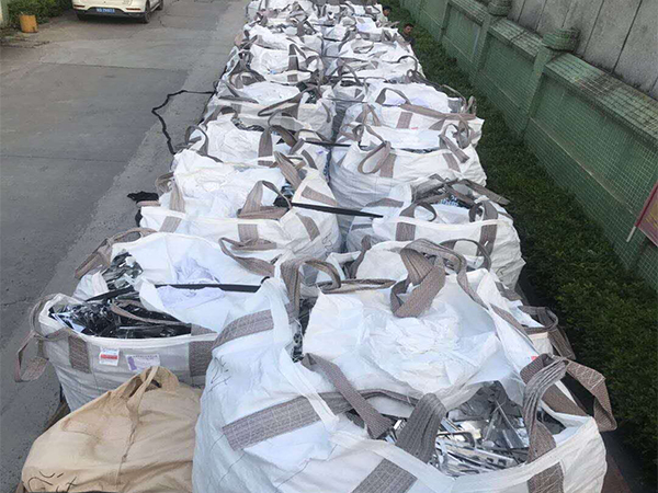 19吨向日葵污视频下载回收现场